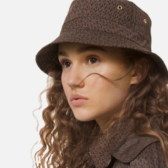 Michael Kors brown, logo bucket hat. - Picture 7 of 7
